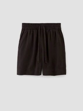 NWOT Everlane The Vacation Short in washed black